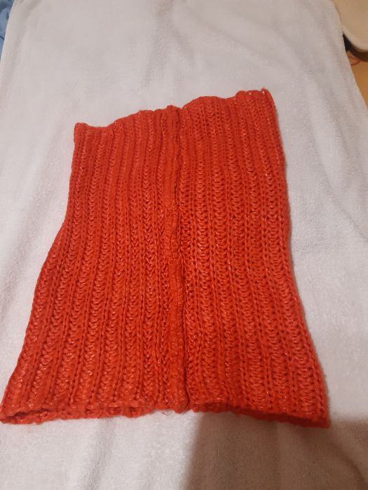 Komin pomarańczowy.  Unisex