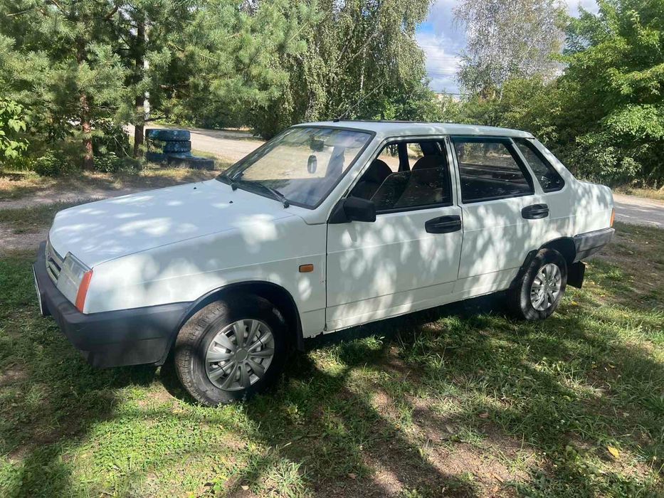 Продам авто ваз 99