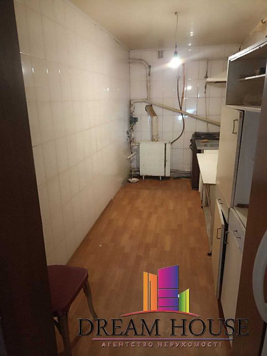 Продаж будинку в центрі м. Тальне