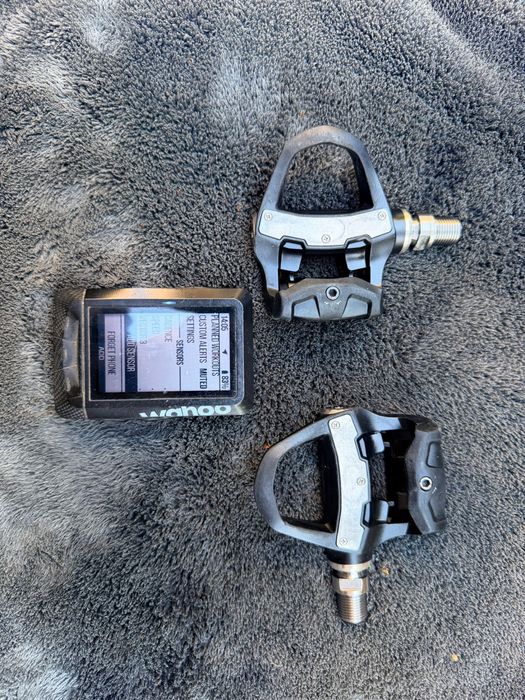 Pedały szosowe z obustronnym pomiarem mocy GARMIN Vector 3