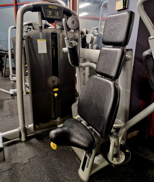 Sprzedam maszynę  buterfly Technogym