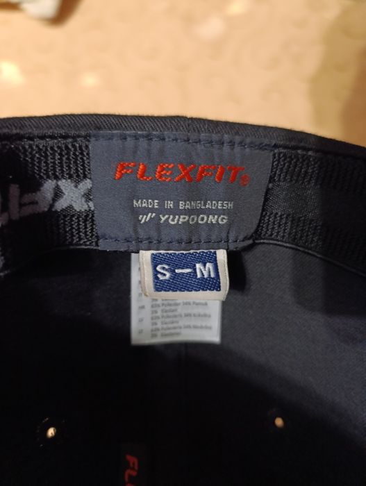 Оригинальная кепка бейсболка Yupoong Flexfit 56-57