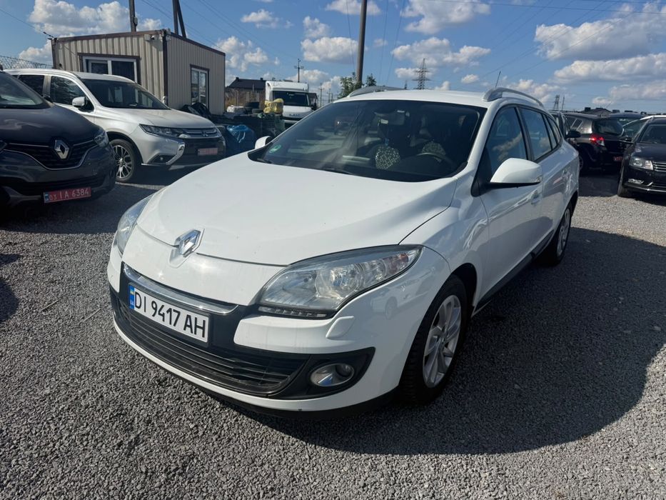 Renault megane 2012 рік