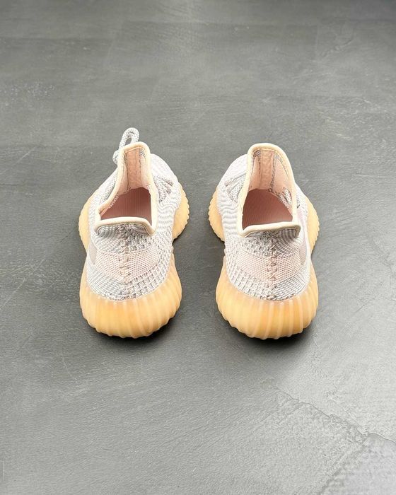 Кросівки Yeezy Boost 350 V2 Synth (Non-Reflective)