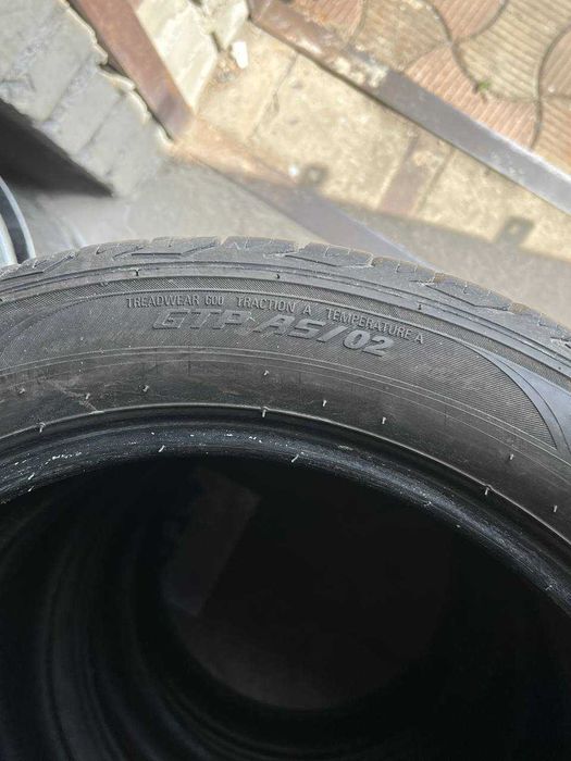 Шины 205/50 R17 Road Hugger б/у всес 7мм комплект M7