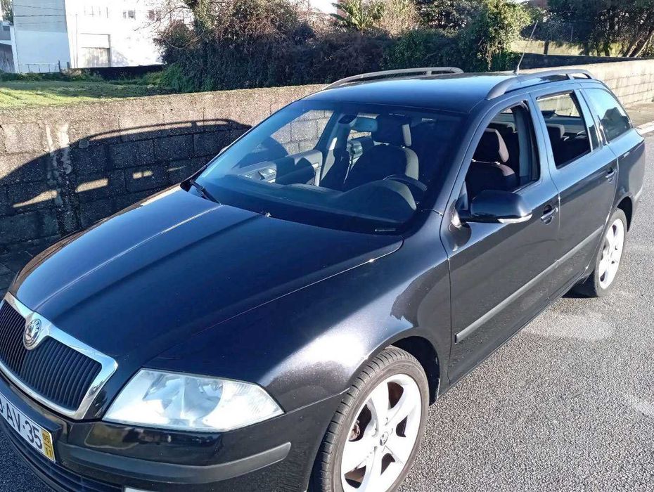 Skoda Octávia 2.0 TDI - 140cv