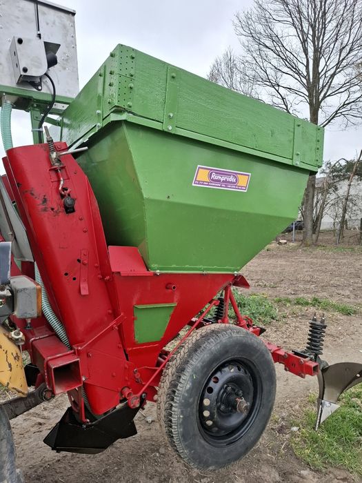 Sadzarka do ziemniaków REMPRODEX S211