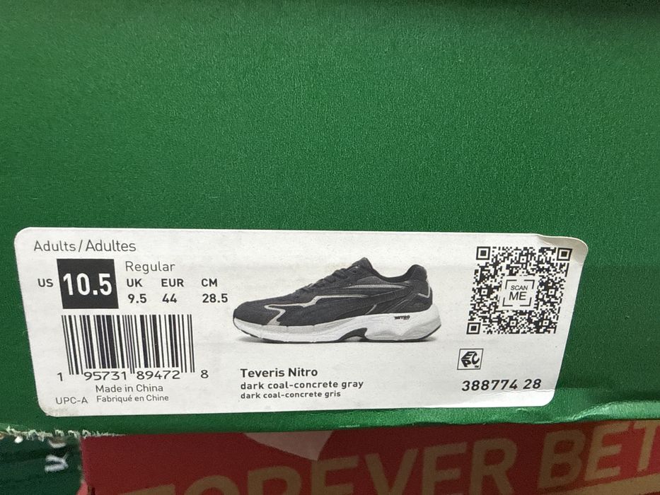 Кросівки Puma Teveris Nitro у розмірі 44 (US 10,5), довжина устілки 28,5 см.
