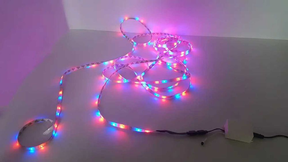 Светодиодная Лента LED  5 м SMD 3528 RGB с пультом и блоком питания