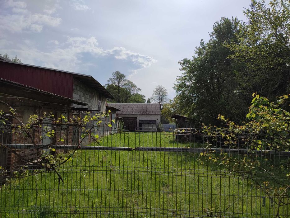 gospodarstwo rolne z zabudowaniami 1,71 ha