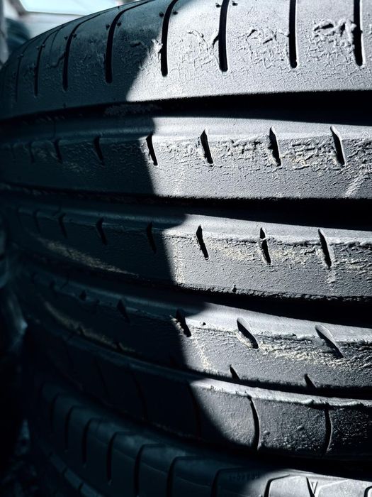 255 30 20 Yokohama Advan Sport 2024 90%