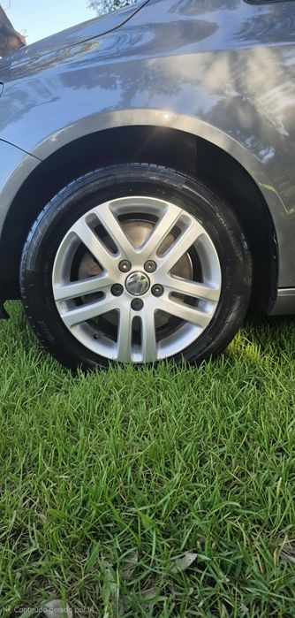 Vw Golf Plus 1.6TDI rigorosamente novo!!!