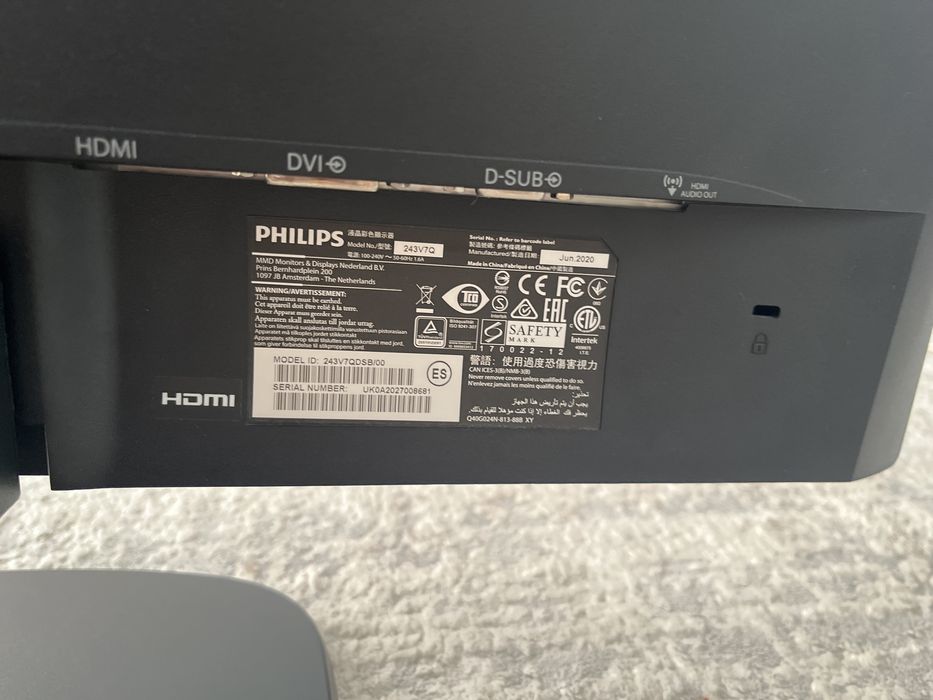 Monitor Philips 243V7Q