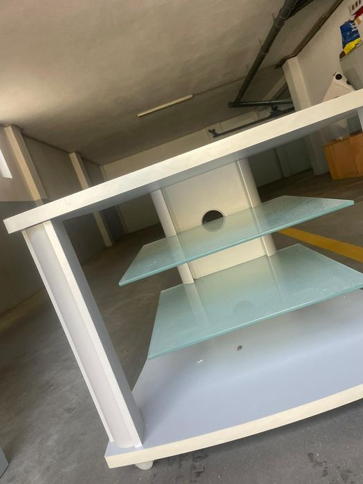 Vendo movel de tv como nova