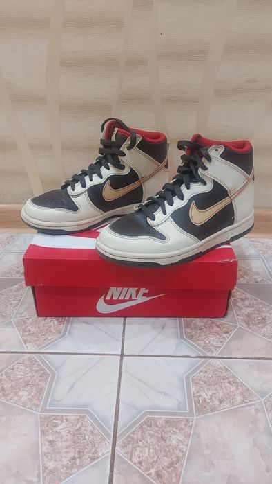 Кросівки весна-осінь