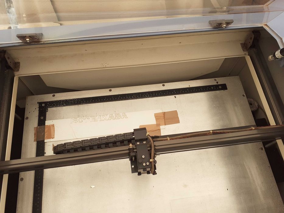 Máquina Gravação e corte Laser Mercury