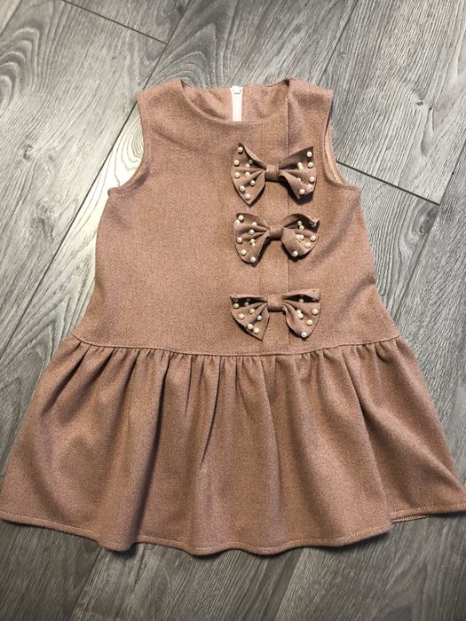 Сарафани для дівчинки.