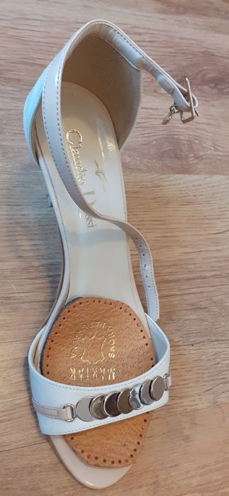 Buty na obcasie rozmiar 39