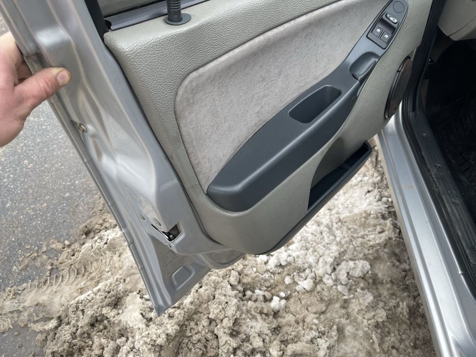 Автомобиль полностью ухоженный хорошем состоянии