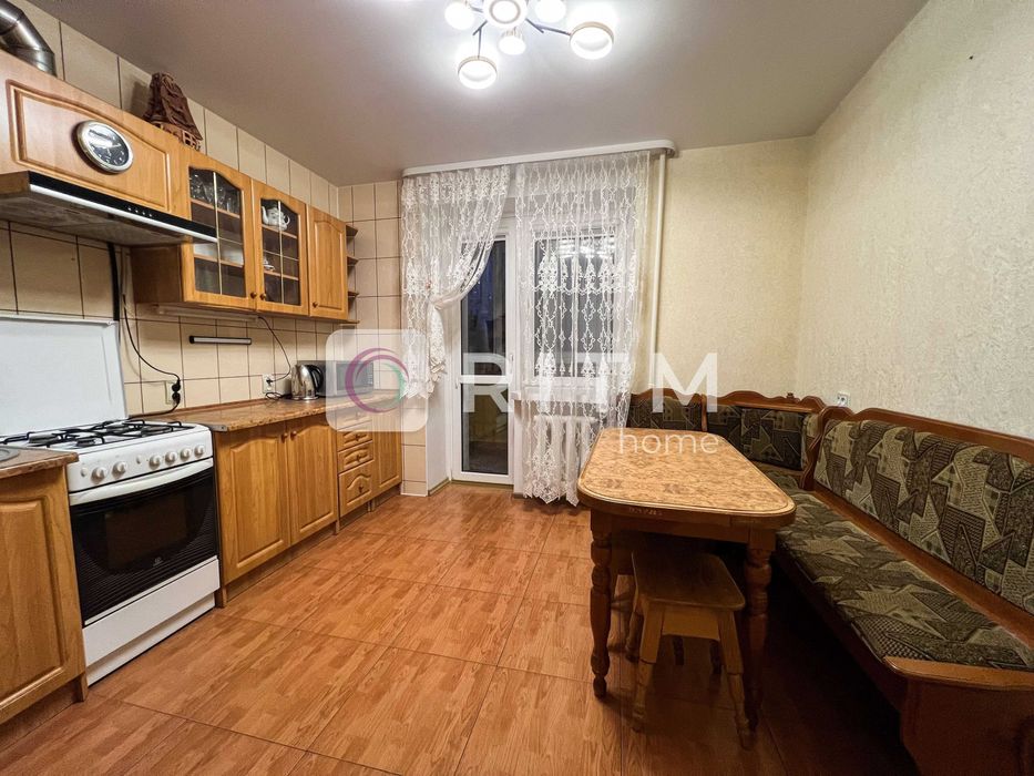 Продаж 2-к. квартири по вул. Гулака-Артемовського