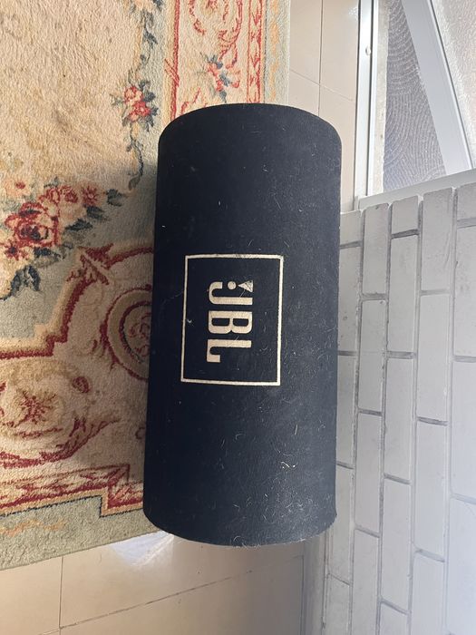 Сабвуфер JBL cs-1204t