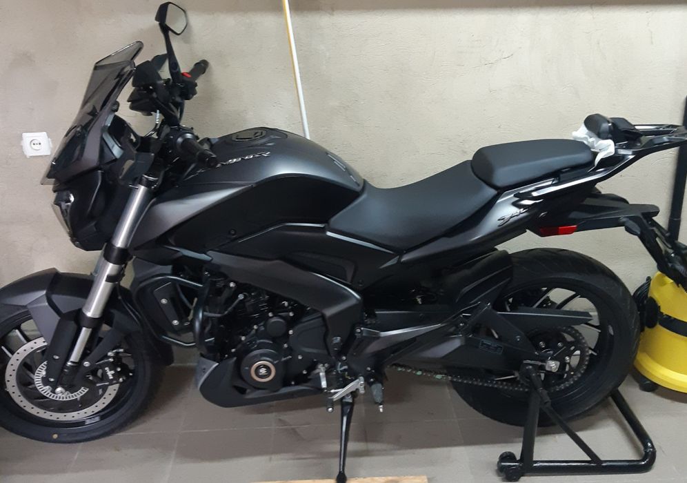Мотоцикл Bajaj Dominar 400 UG 2023