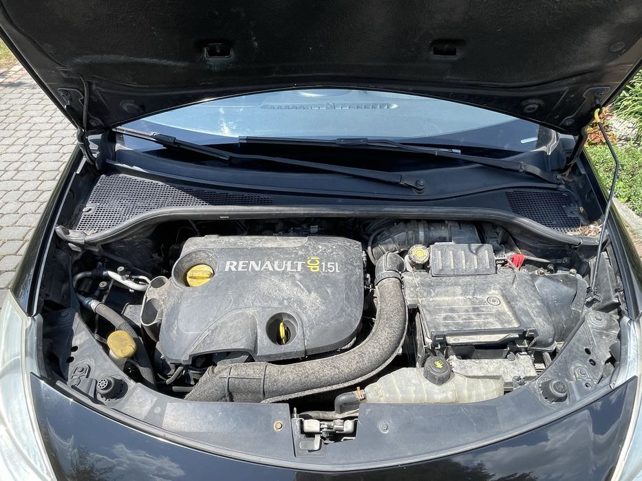 Renault Clio 1.5 DCI  4,5l / 100km