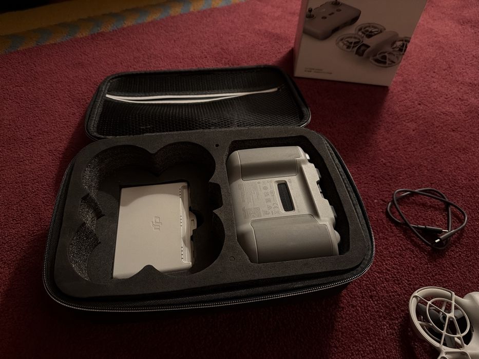 DJI Neo Fly More Combo