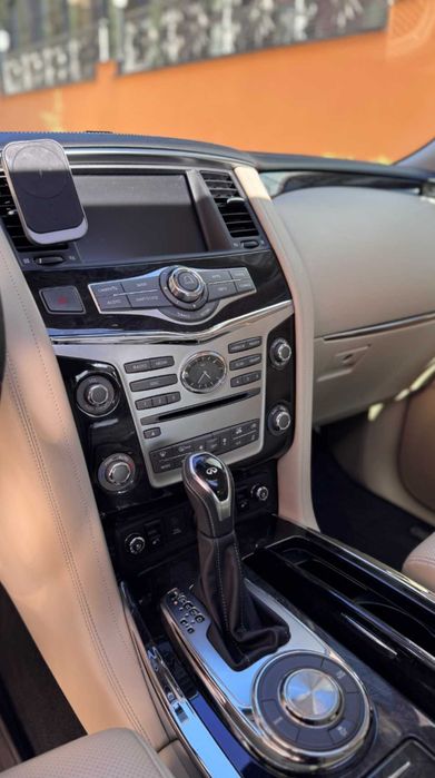 Infiniti QX80 2019