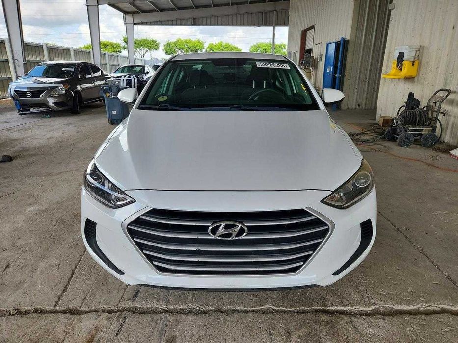 Hyundai Elantra SEL 2018