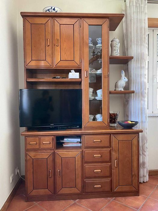 Conjunto de Mobília para Sala de Jantar – Carvalho e Faia