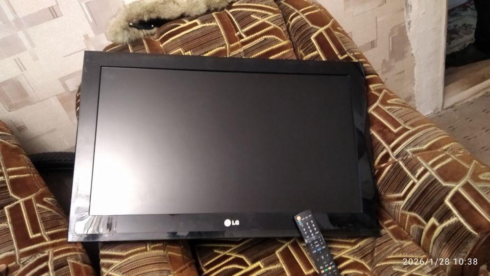 Продам телевизор Lg