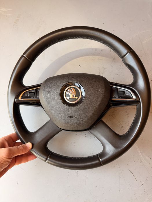 Кермо руль Skoda Laurin Klement