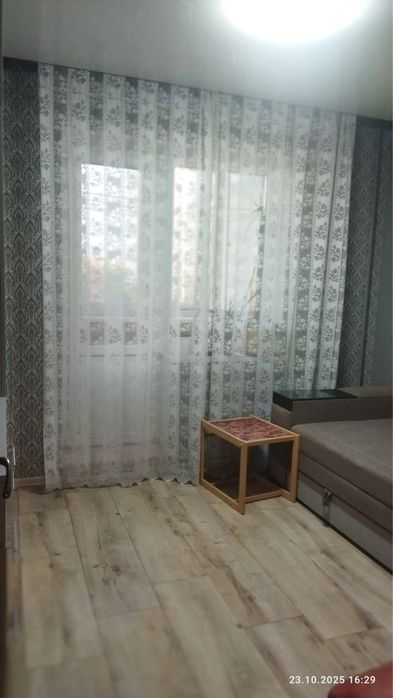 Сдам комнату в 3 х комнатной квартире на ДВРЗ