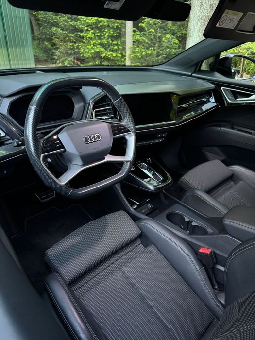 Авто Audi q4 sportback e-tron
