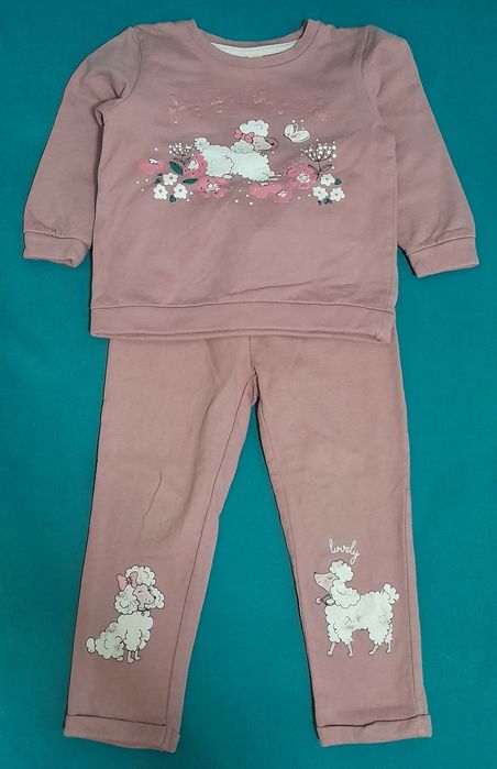 Продам костюм на дівчинку