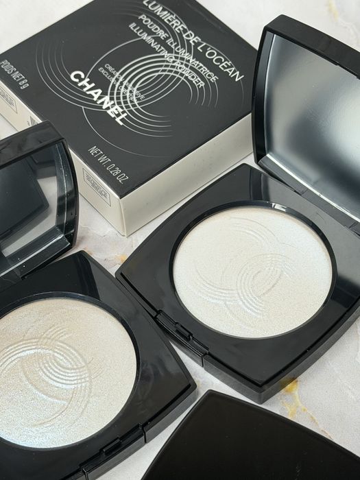 Хайлайтер для обличчя Chanel Lumier