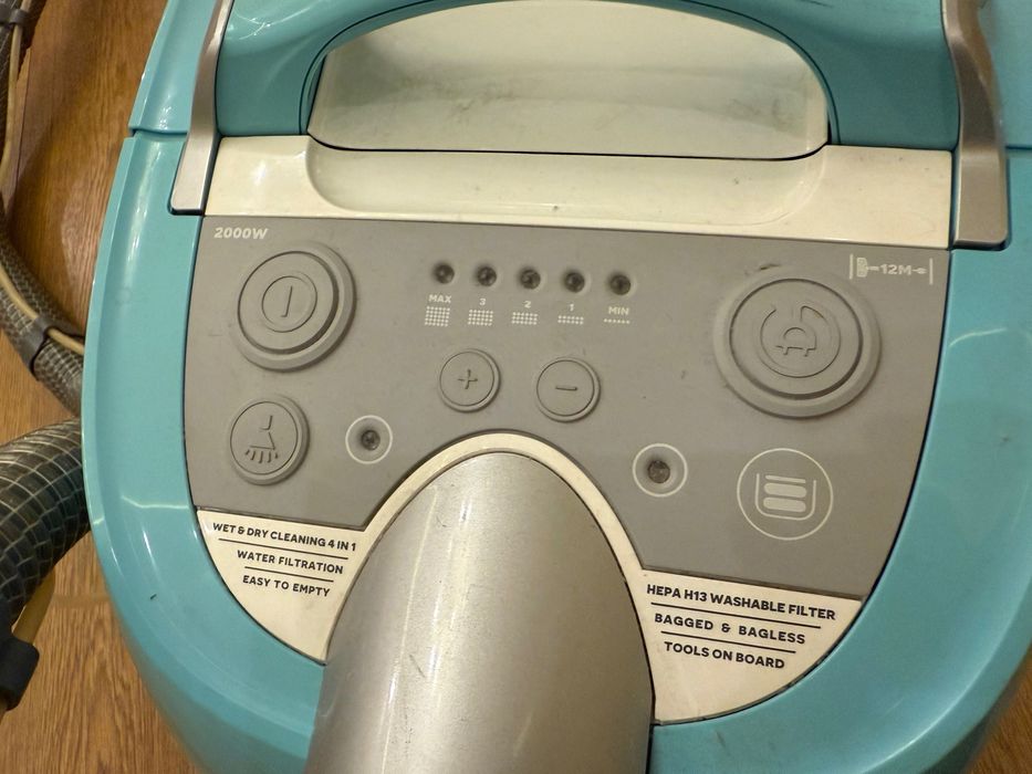 Моющий пылесос Zelmer