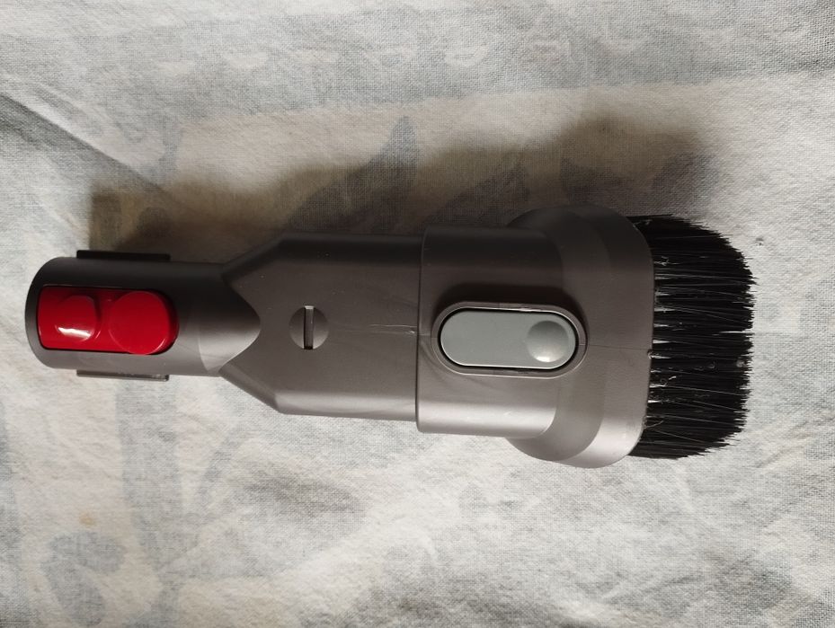 Щітка до порохотяга Dyson.