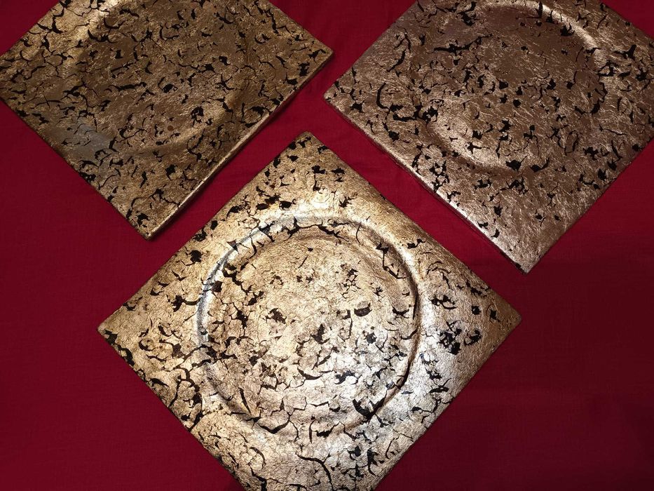 Pratos marcadores em Folha de Prata