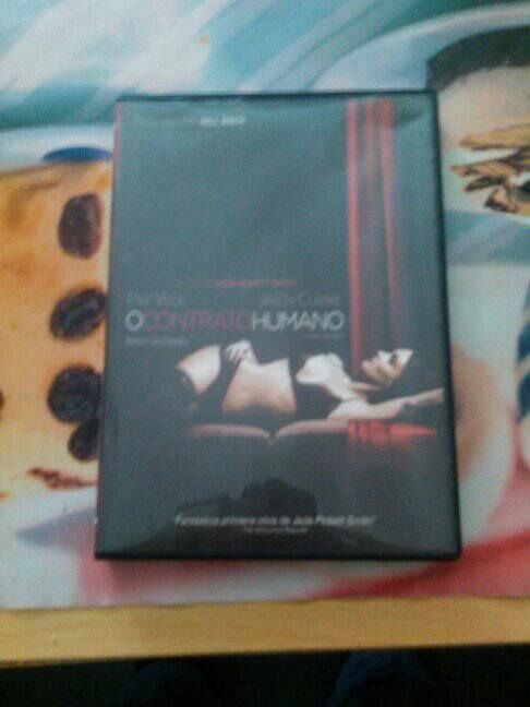 DVD o contrato humano