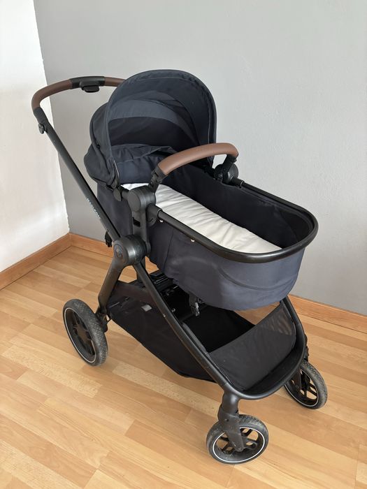 Carrinho Maxi-Cosi Zelia 3 com Ovo + ISOFIX