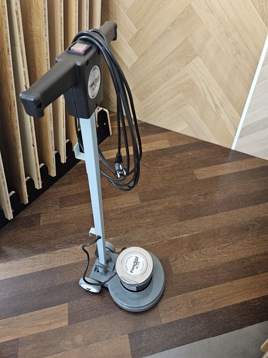 Polerka do parkietów Overmat FLOORBOY 17600 XL-300