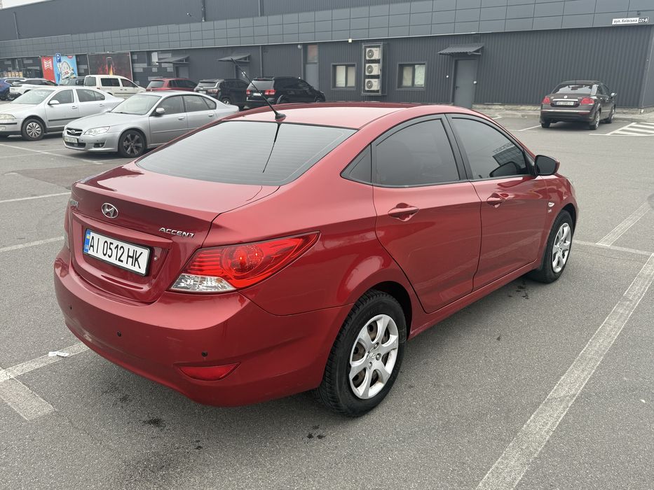Hyundai Accent Автомат