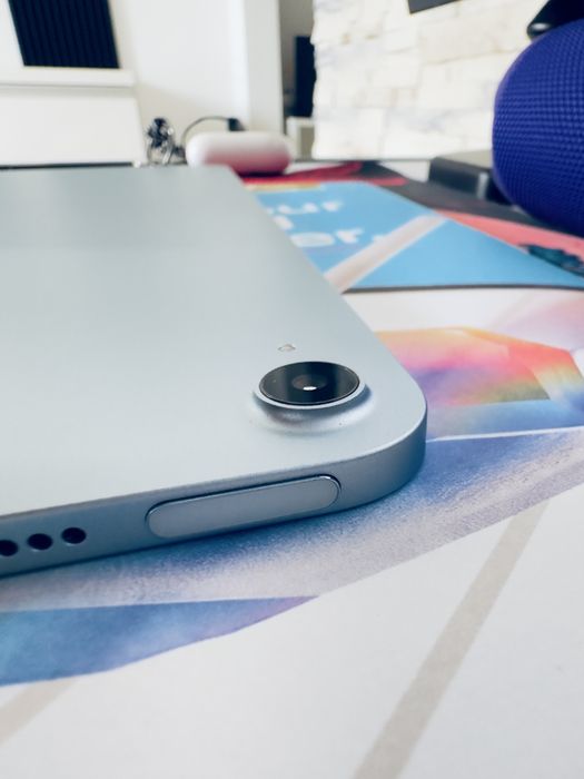 Apple iPad Air 13” M3 256 GB Wi-Fi – Niebieski | Stan idealny | Gwarancja Apple
