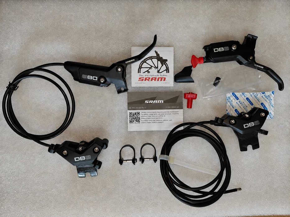 Гальма SRAM DB8 передні + задні з хомутами + 20мл Maxima Mineral Oil. Набір для прокачки DB8