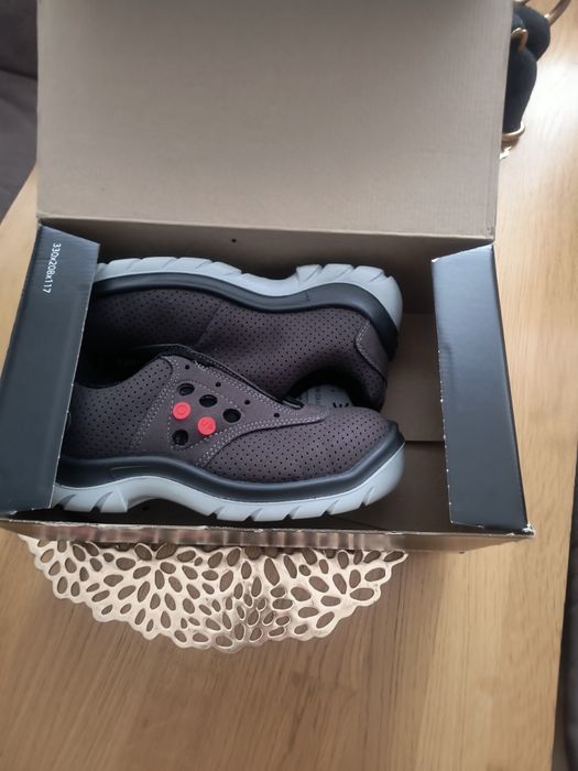 Buty robocze MTS rozmiar 39 i 43