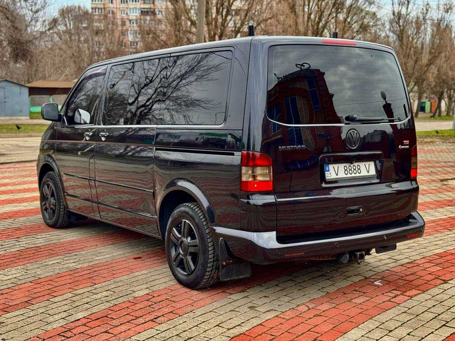 Volkswagen Multivan 2011 2.5TDi 4WD