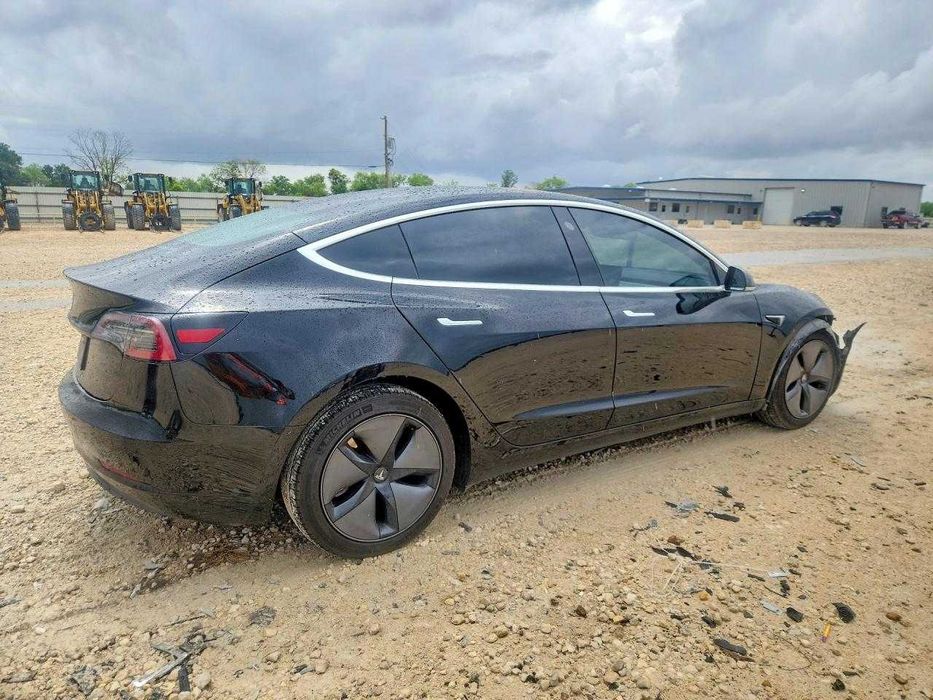 Tesla Model 3 Standart Range