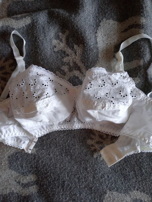 Бюстгальтер бюстгальтер